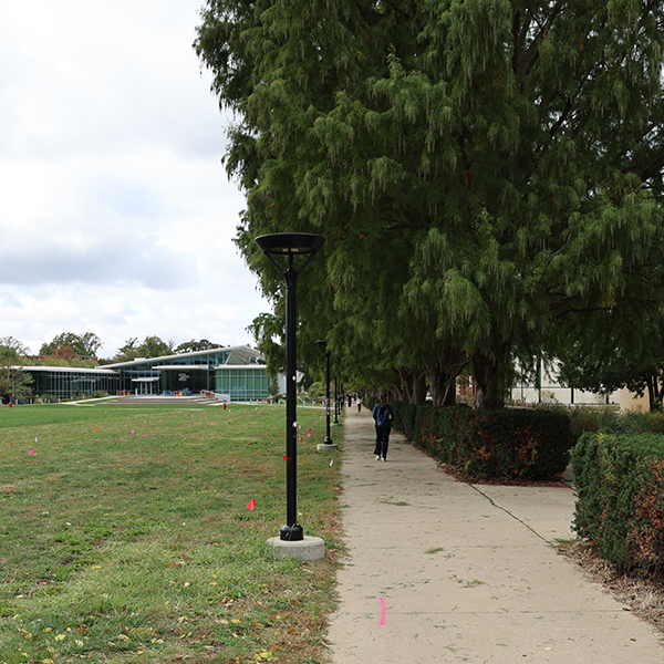 The Lorado Taft shared-use path with the Siebel Center for Design in the background.